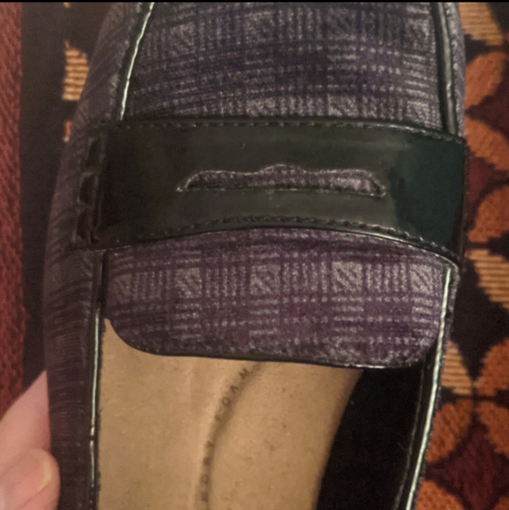 Hush Puppies Soft Style size 8.5